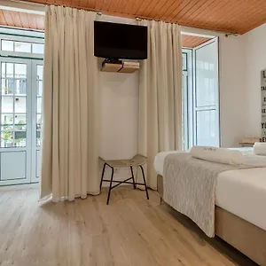 alfama-the-best-ii.hotels-lisbon-portugal.com/