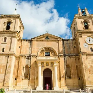 https://no-31-in-valletta.qawrahotelsmalta.org