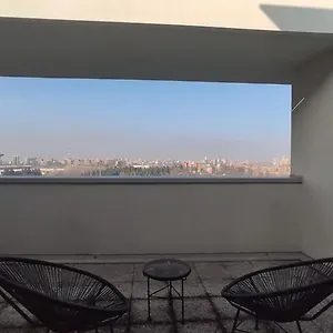 Sui Generis Penthouse With Terraces شقة